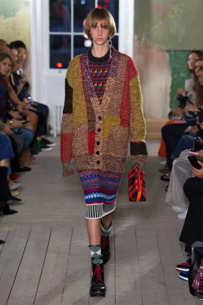 Look 54